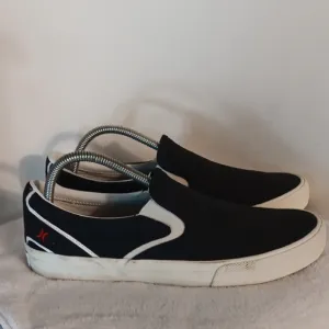 Hurley Kayo Women's Black Slip-On Shoes