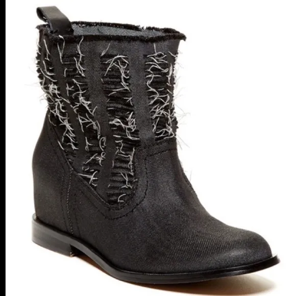 💕JOE'S JEANS💕 Mirage Black Ankle Booties Size 9
