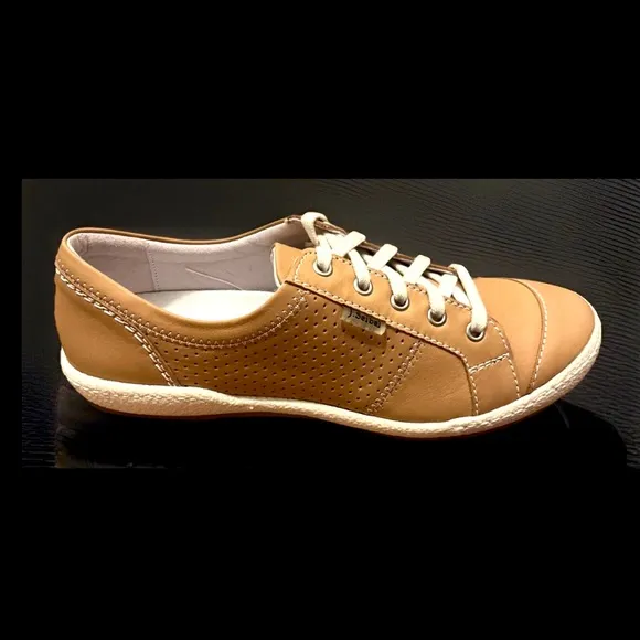 Josef Seibel Caspian Full Grain Leather Low Top Classic Sneaker Lace Up Sz7/Eu37