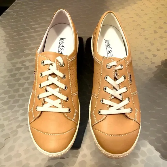 Josef Seibel Caspian Full Grain Leather Low Top Classic Sneaker Lace Up Sz7/Eu37