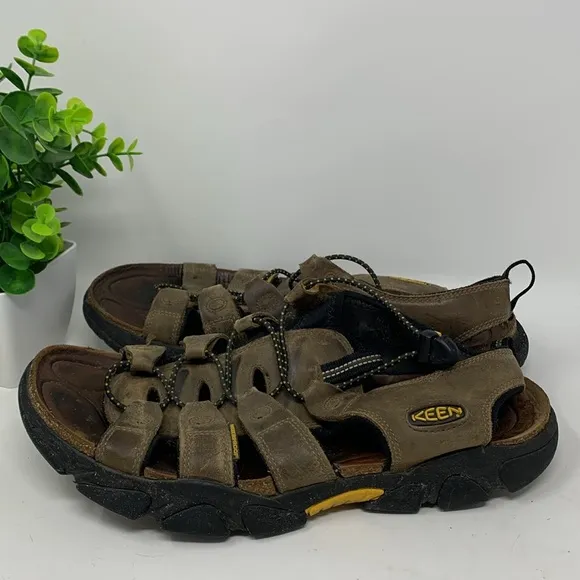 Keen Brown Leather Waterproof Quick Tie Sandals Men’s Size 12