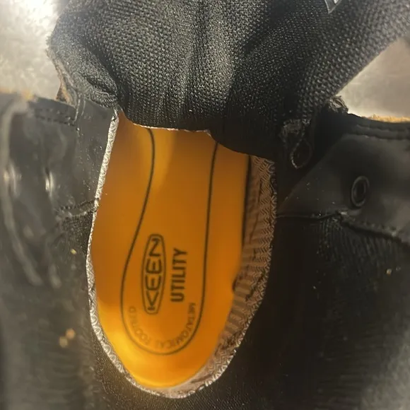 Keen dry waterproof boots