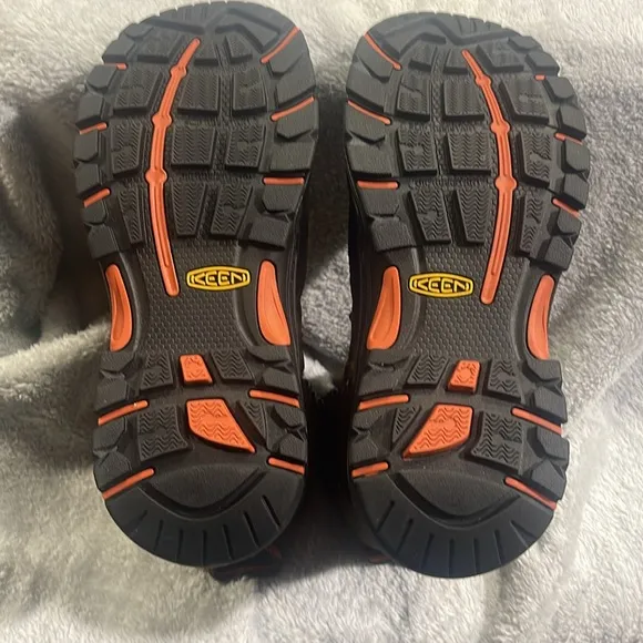 Keen dry waterproof boots