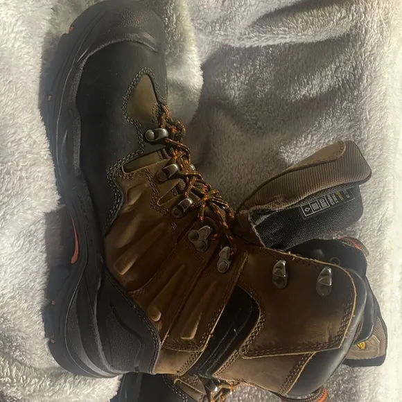 Keen dry waterproof boots