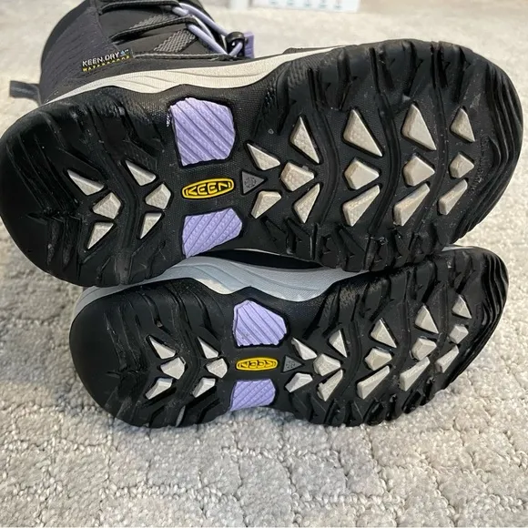 Keen Hoodoo Black &amp; Sweet Lavender Unisex Waterproof Boots Size 9