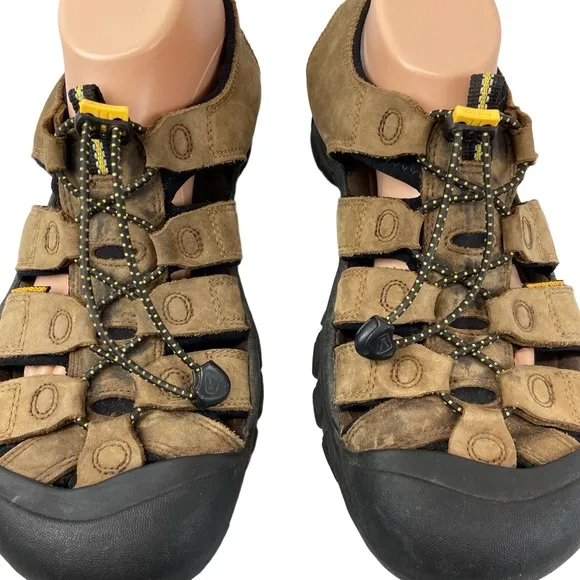 KEEN Mens 11.5 Brown Leather Newport Closed Toe Water Sandals Trail Washable