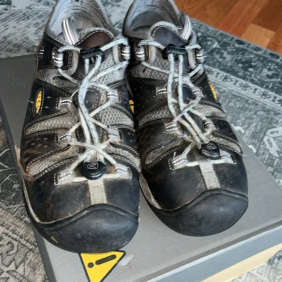 Keen Men's Atlanta Cool II (Steel Toe) shoes size 11.5