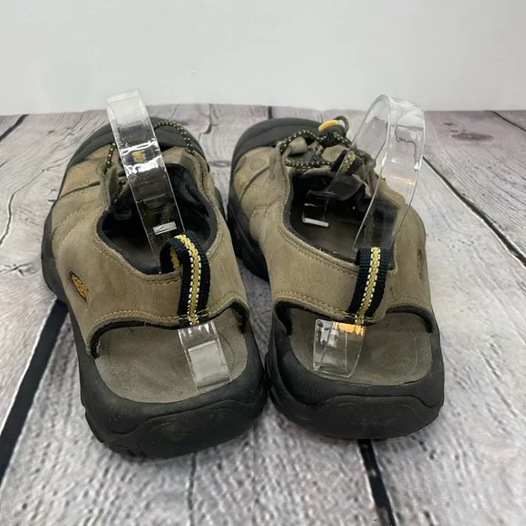Keen Men's Newport H2 Hiking Sandals Brown Leather Waterproof Fisherman size 11