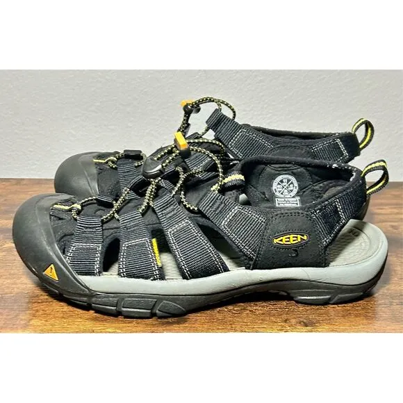 KEEN Mens Newport H2 Sandals 1001907 Black Size 11 Waterproof Hiking Bungee Cord