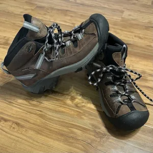 KEEN Mens Targhee II Dark Earth Neutral Gray Mid Waterproof Hiking Boots Size 8