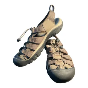 Keen Men's Waterproof Bungee Lock Hiking Trail Sandals Tan size 12