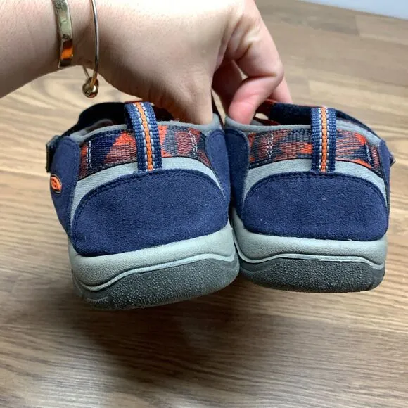 Keen Newport H2 Waterproof Blue/Orange Hiking Sandals Kids 7 /39 (8F54)