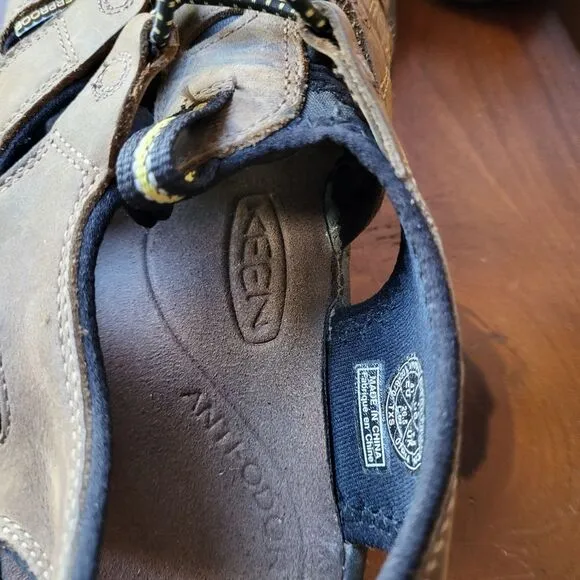 Keen Newport Leather Hiking Sandals - Size 8.5