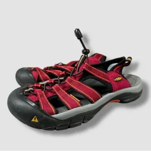 Keen Newport Sandal Women’s 8.5 Red Hiking Waterproof