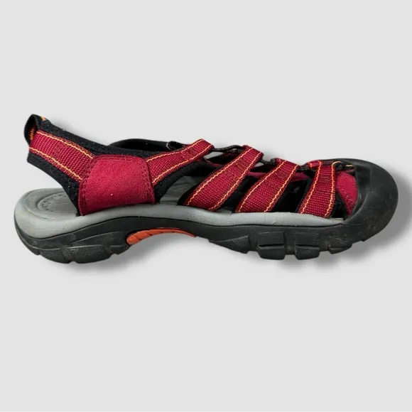 Keen Newport Sandal Women’s 8.5 Red Hiking Waterproof