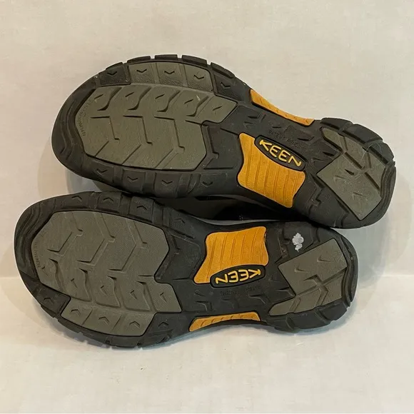 Keen Newport Waterproof Hiking Water Sports Casual Black Grey Sandals Mens Sz 12