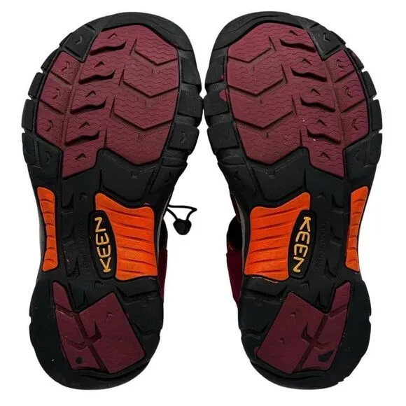 KEEN Newport H2 Sport Waterproof Hiking Sandals Red Women’s Size 9