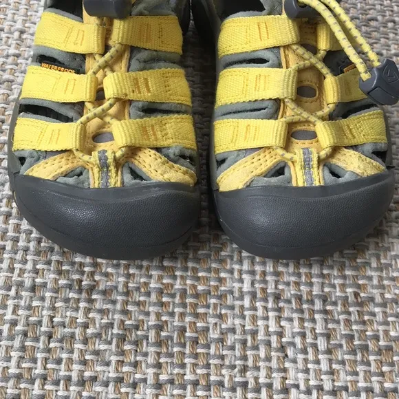 Keen Sandals (toddler size 10)