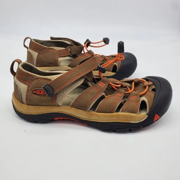 Keen Shoes Men 6 Newport Leather Sandals Hiking Waterproof Closed Toe