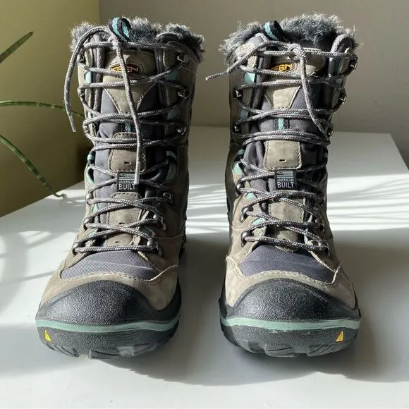 KEEN Women's Durand Polar Winter Boot waterproof insulated size 9.5