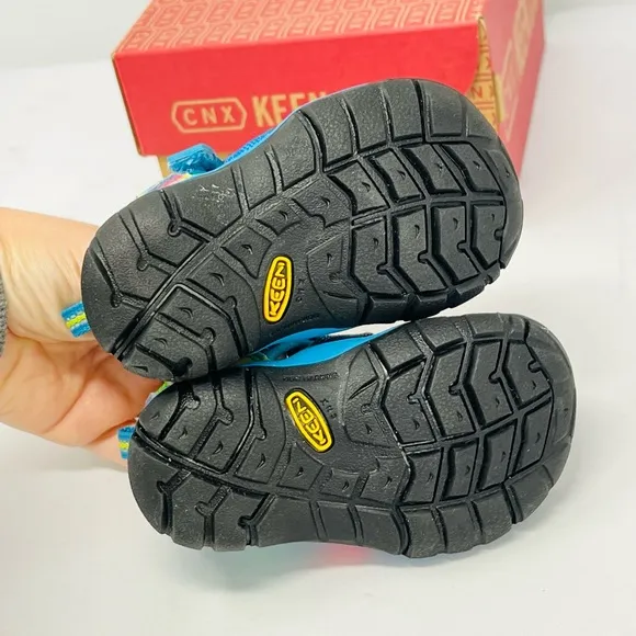 KEEN**SEACAMP II CNX**Tie-Dye Waterproof Toddler Shoes***US 4**$64