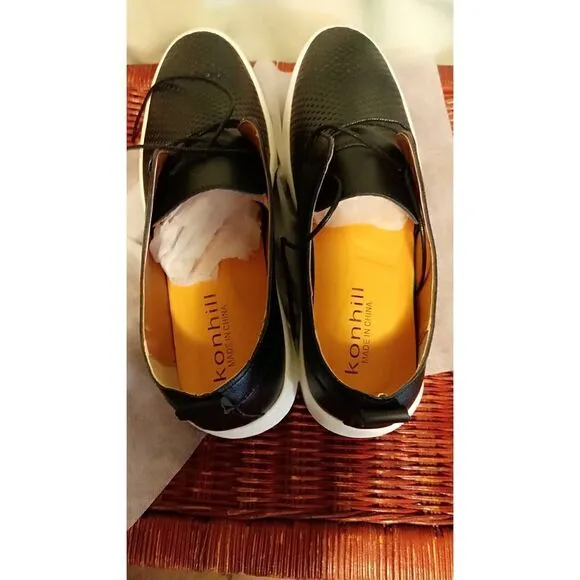 Konhill casual Oxford size 47 American 13 new without box.