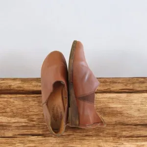 KORK -EASE Genuine Leather Cecelia Slip On Size 8 US 39 EU Casual