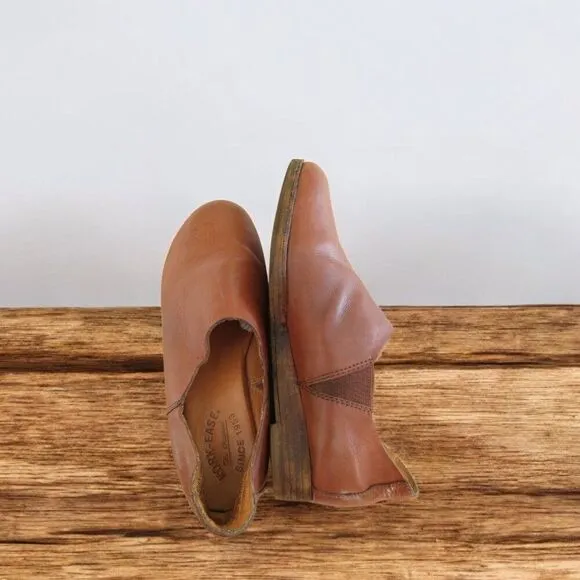 KORK -EASE Genuine Leather Cecelia Slip On Size 8 US 39 EU Casual