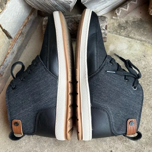 Levi’s Hi-top denim mens casual canvas lace up sneakers Sz-9.  F