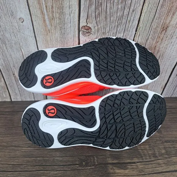 Lululemon Blissfeel Running Shoes Women's Sz 7.5 Flare White (VGC)