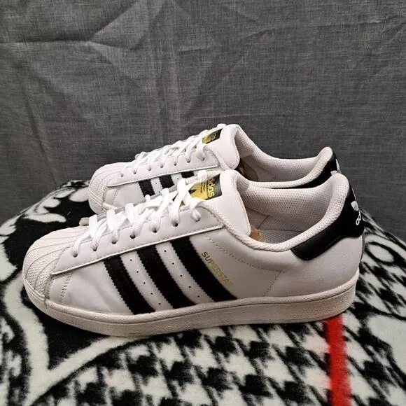 Men ADIDAS ORIGINALS SUPERSTAR Shoes Sneakers Size 9