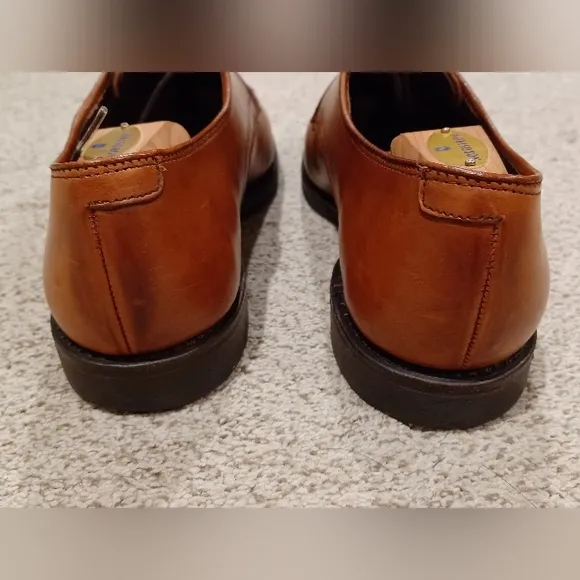 Men's Allen Edmonds Road Warrior leather dress shoes D 1604 Size 9.5