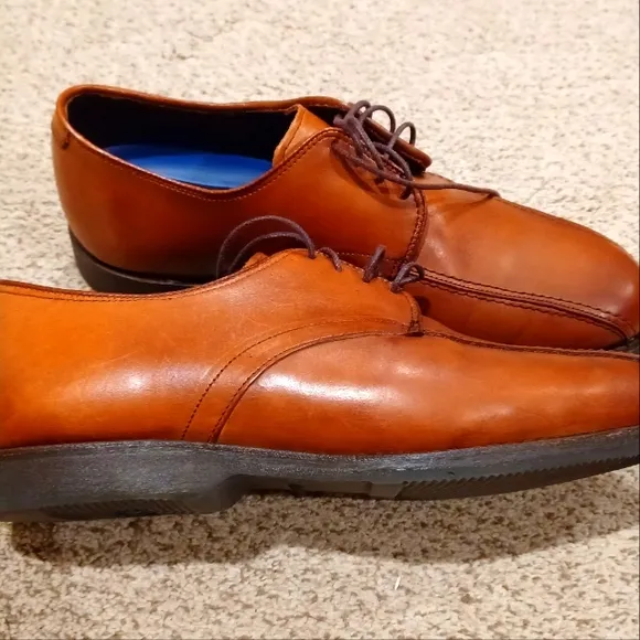 Men's Allen Edmonds Road Warrior leather dress shoes D 1604 Size 9.5