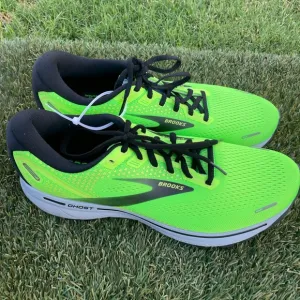 Men’s Brooks Ghost 14 Running shoes sz 11.5