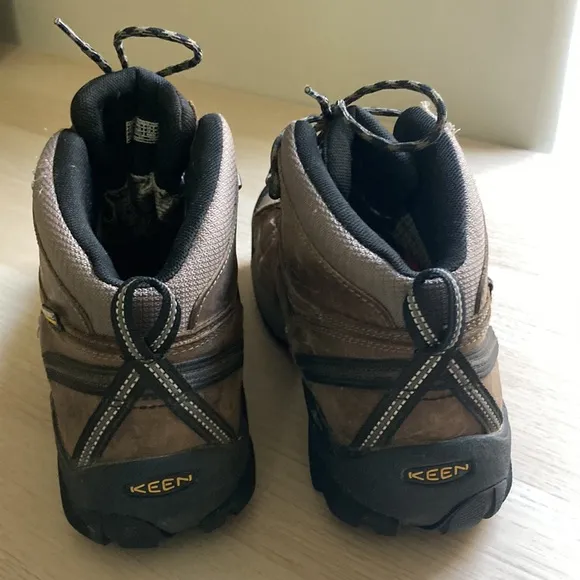 Men's KEEN Targhee II Mid Waterproof Hiking Boots, Size 11, Brown and Black