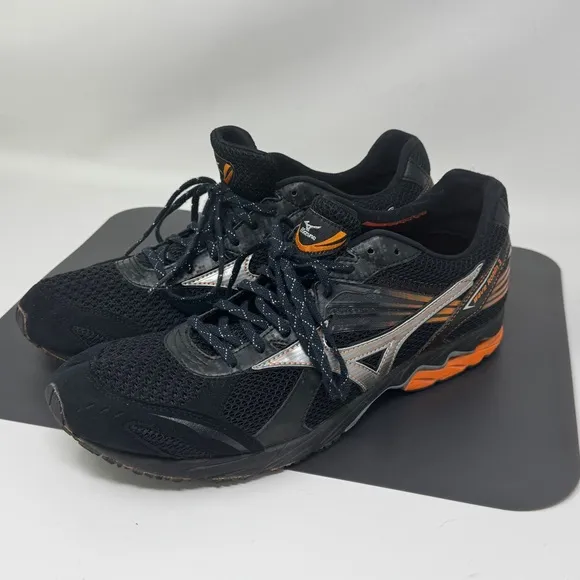 Mens Mizuno Running Shoes 11 - Wave Ronin 3