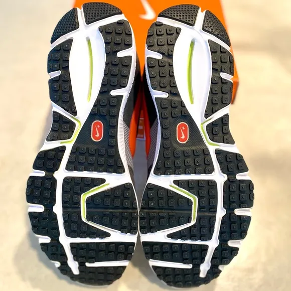 MEN’S NIKE LUNARFLY  SNEAKERS STYLE #396048-009 SIZE 9 NEW IN BOX