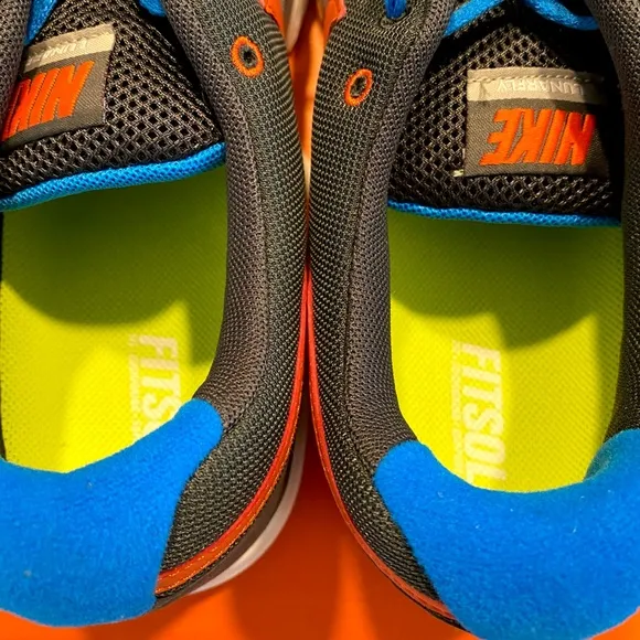 MEN’S NIKE LUNARFLY  SNEAKERS STYLE #396048-009 SIZE 9 NEW IN BOX