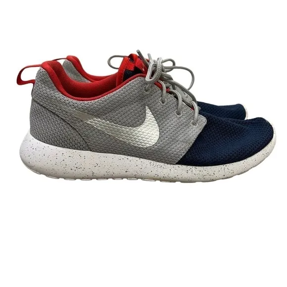 MEN’S NikeiD Roshe Running Sneaker Shoes, Size 7.5  Gray Blue Red