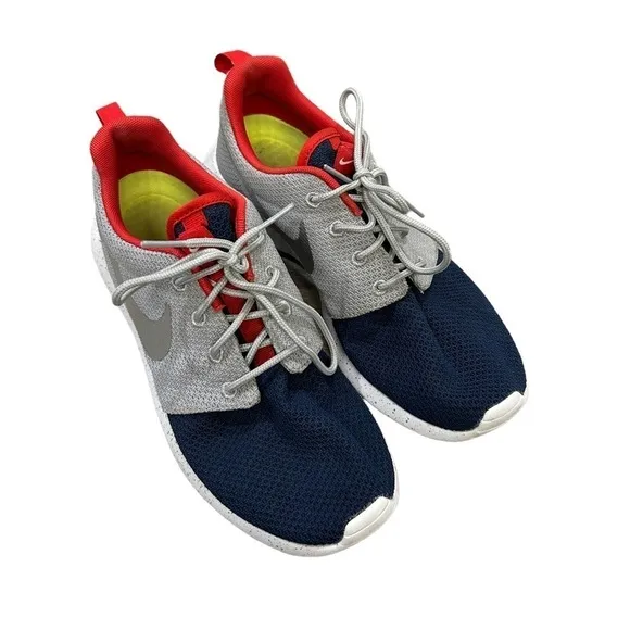 MEN’S NikeiD Roshe Running Sneaker Shoes, Size 7.5  Gray Blue Red