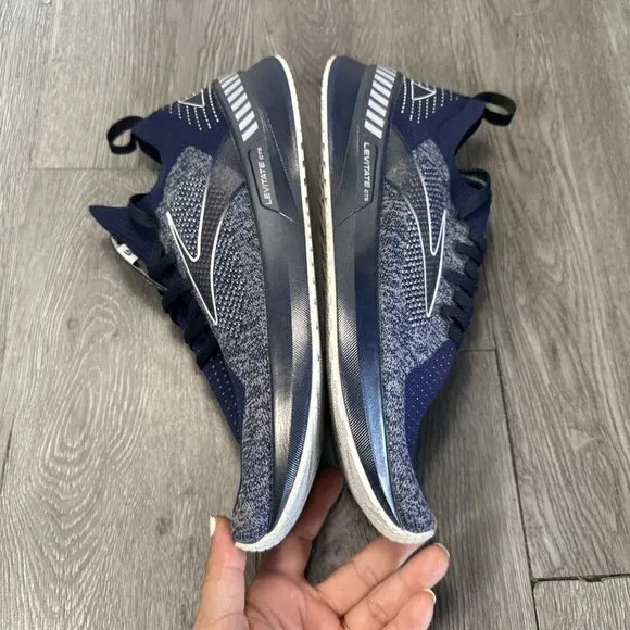 Men’s SAMPLE Brooks Levitate GTS 5 Knit Blue  Running Shoes Size 9 NEW