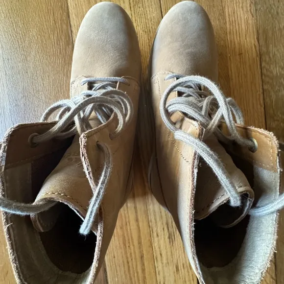 Men’s Sorel Lace-Up Boots waterproof
