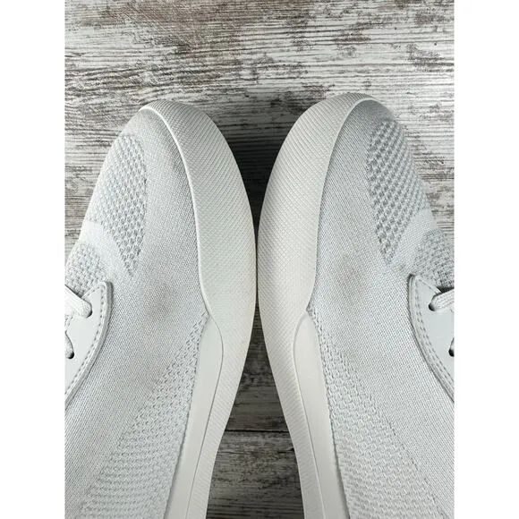 Men's Vessi Weekend White Low Top Waterproof Sneakers Sz 9