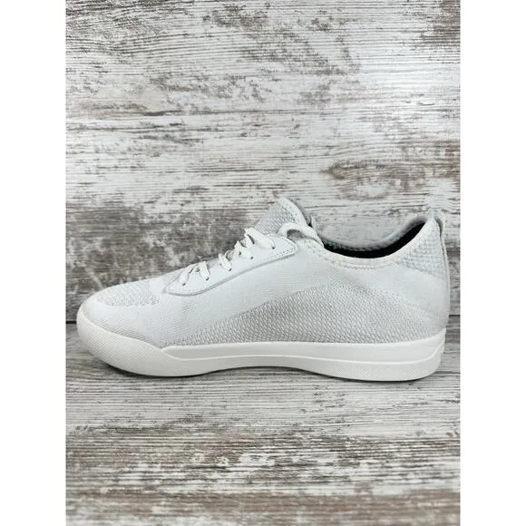 Men's Vessi Weekend White Low Top Waterproof Sneakers Sz 9
