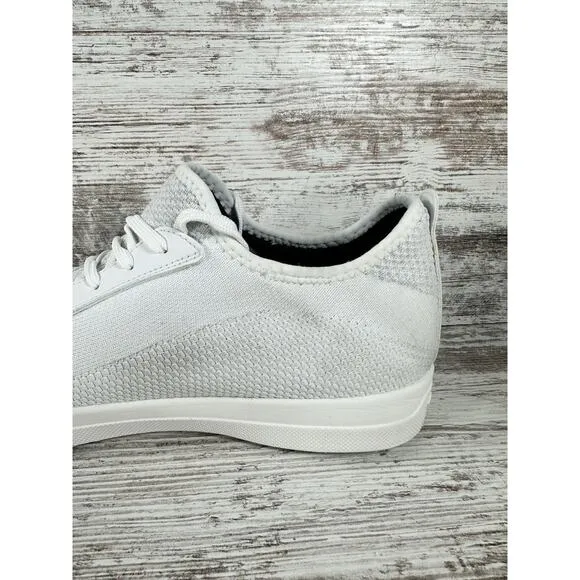 Men's Vessi Weekend White Low Top Waterproof Sneakers Sz 9