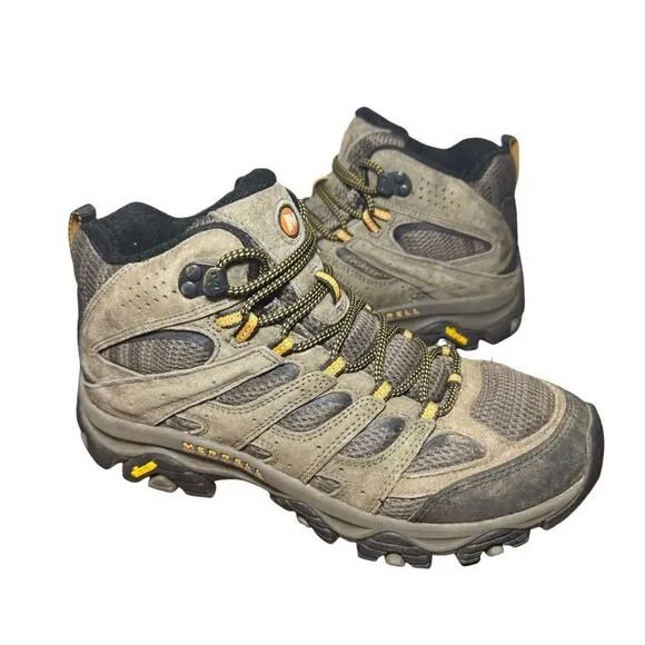 Men’s Merrell Moab trail hiking boots size 8 brown