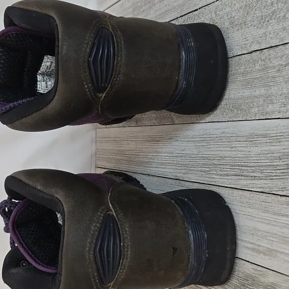 Merrell Adirondack Plum Brown Leather Ankle Hiking Boots Womens Size 6.5
