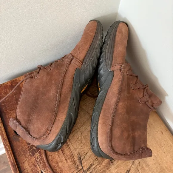 Merrell Brown Leather Waterproof Lace-up Chukka Boots men's sz 11.5 preworn