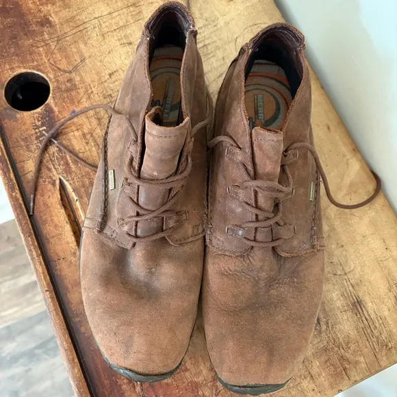 Merrell Brown Leather Waterproof Lace-up Chukka Boots men's sz 11.5 preworn