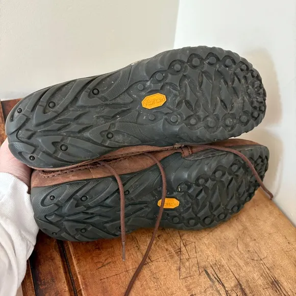Merrell Brown Leather Waterproof Lace-up Chukka Boots men's sz 11.5 preworn